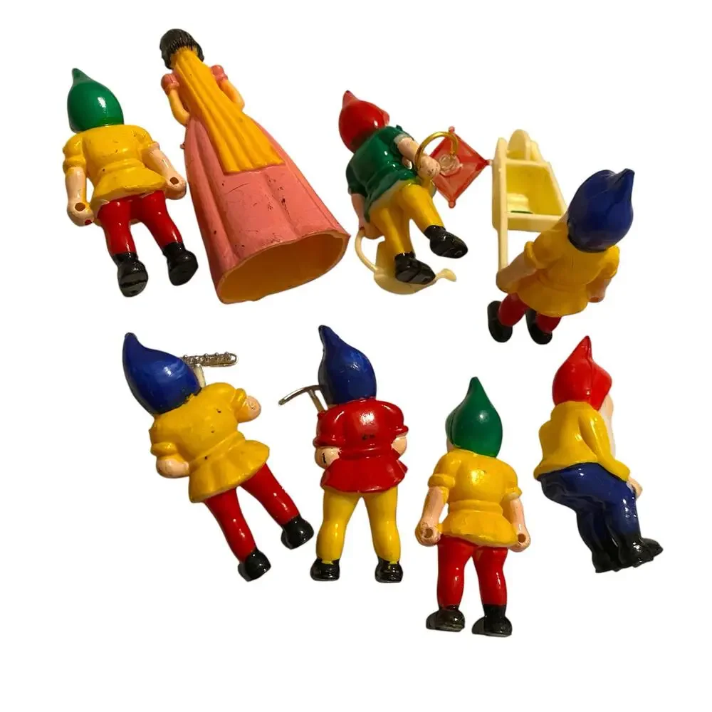 Vintage Snow White and the Seven Dwarfs Hard Plastic Cake Toppers Decoration